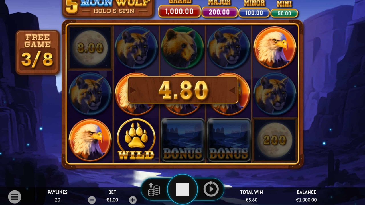 Free Spins gameplay showing wolves and multipliers in the 5 Moon Wolf slot.