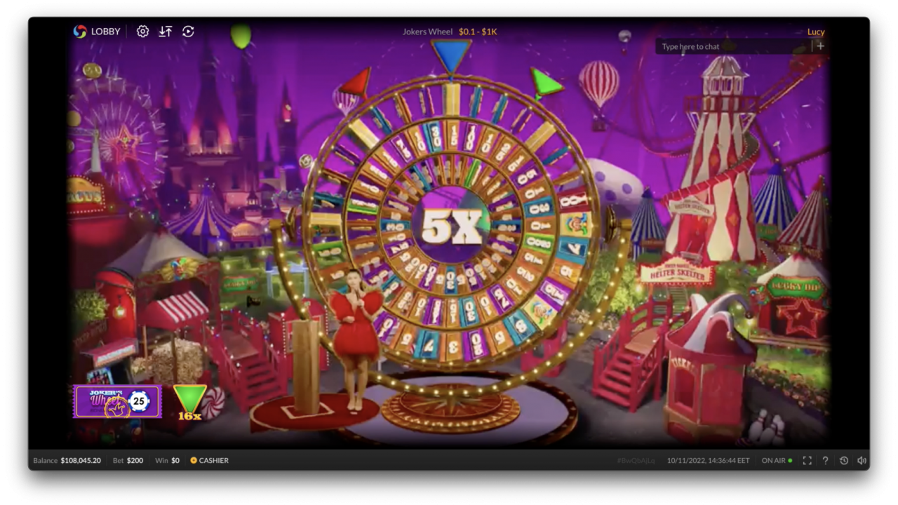 Captura de tela de uma vitória com multiplicador em Joker's Wheel, destacando o valor do ganho aumentado após girar a roda do multiplicador.