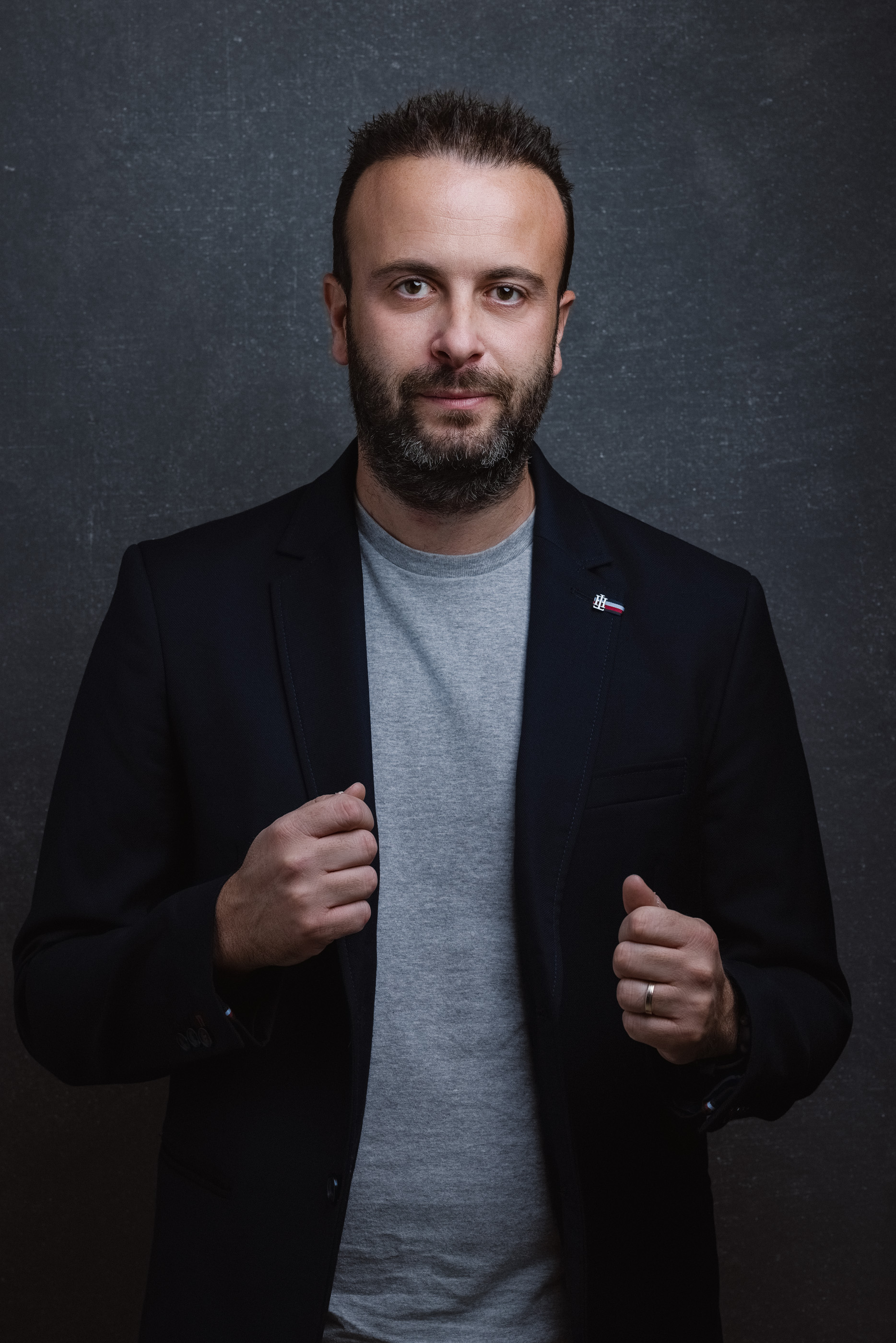 Retrato de John Debono, CTO de Elantil, representando la visión de Elantil para plataformas modulares de iGaming.