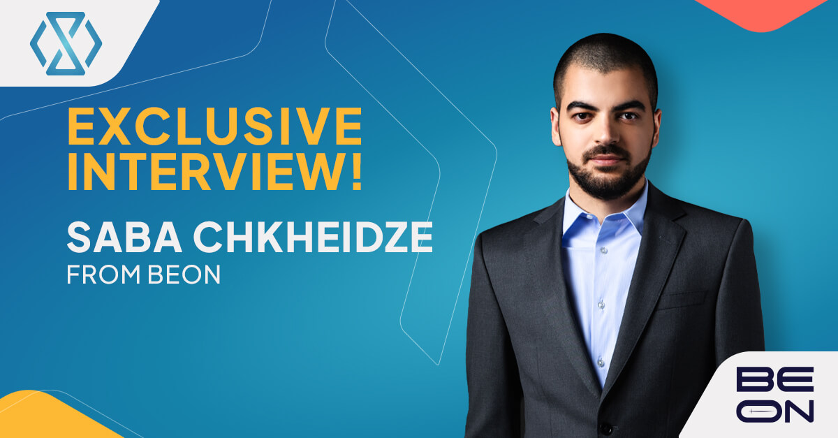 Anúncio da parceria entre Timeless Tech e BEON – Saba Chkheidze e Nicola Cainero apertando as mãos, marcando uma nova colaboração no iGaming.